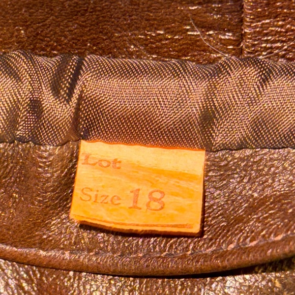 Vintage 90s | Pierre André | Leather Trench - Picture 9 of 11